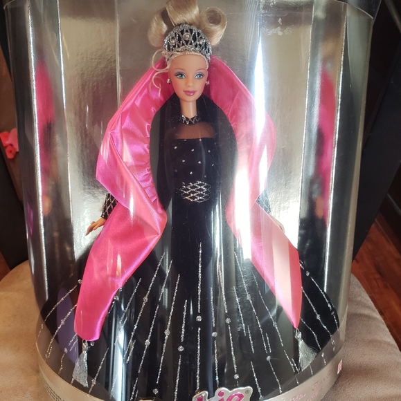 1998 holiday barbie collectors edition